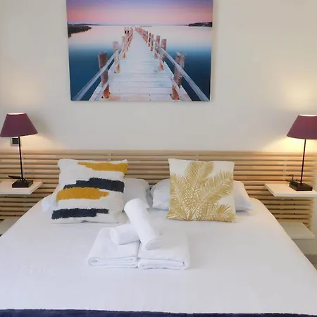 Apartment Bright T2 