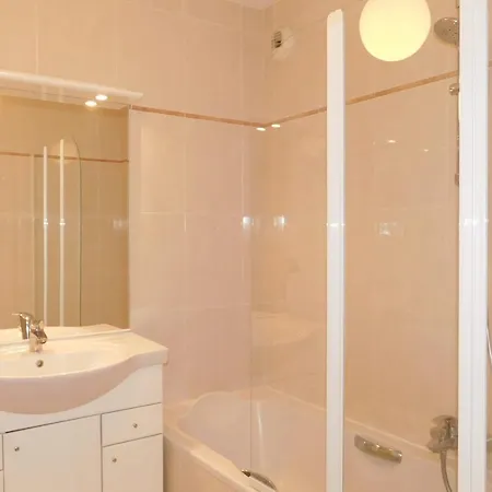 Apartment Bright T2 